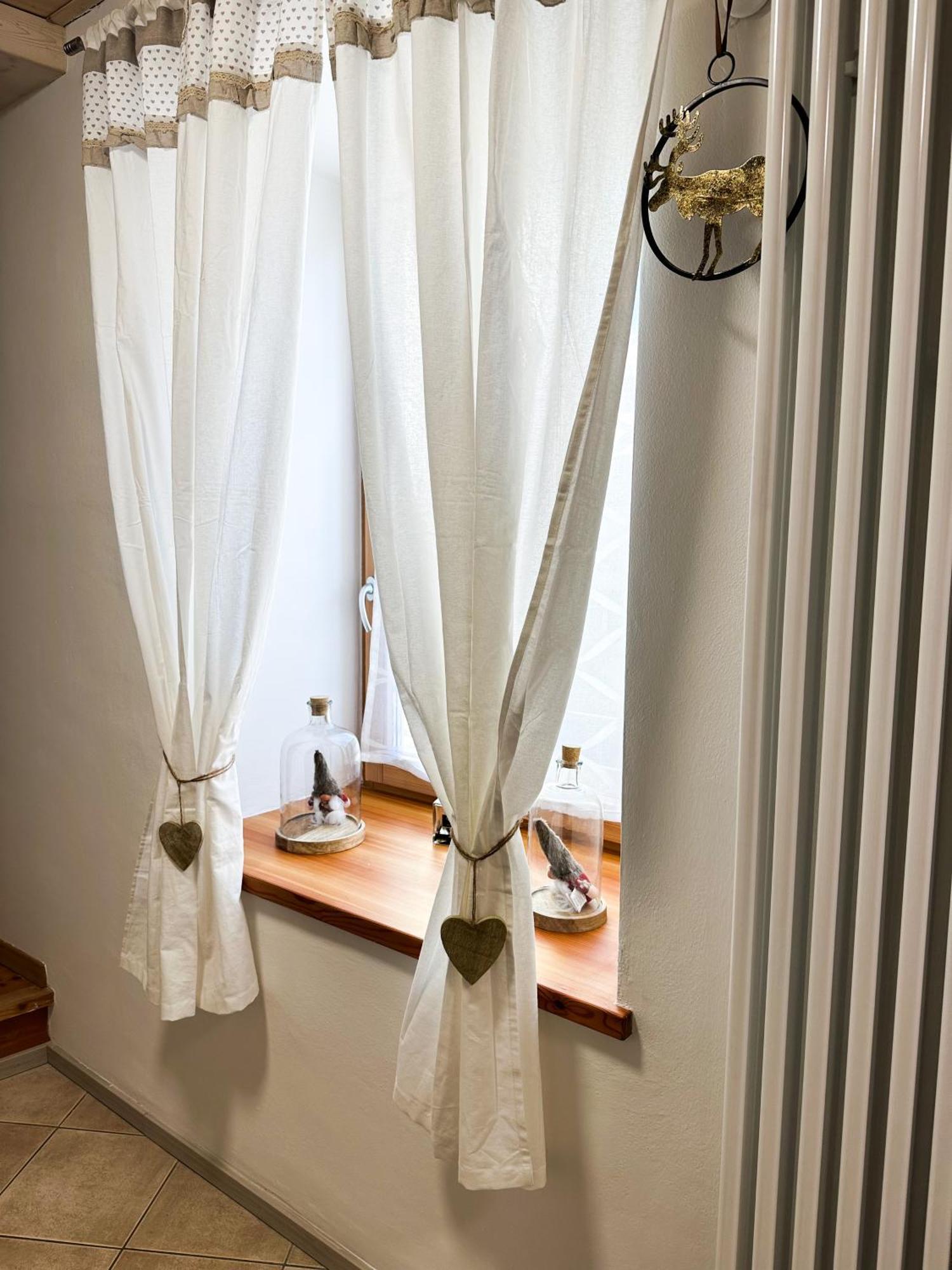 B&B Piazza Фондо Екстер'єр фото
