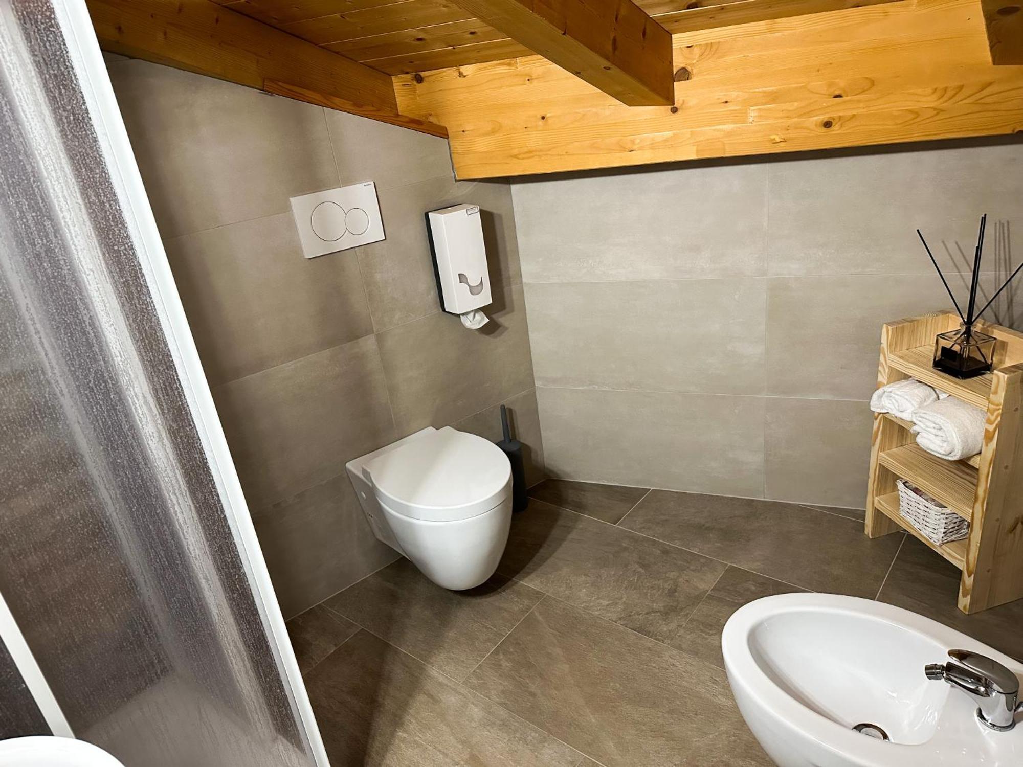 B&B Piazza Фондо Екстер'єр фото